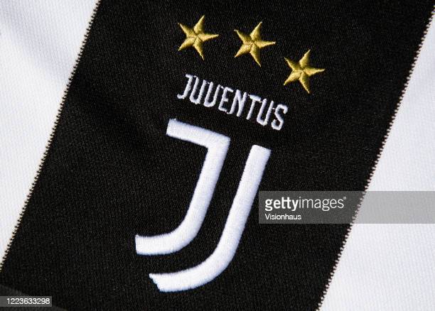 Detail Gambar Club Juventus Nomer 17