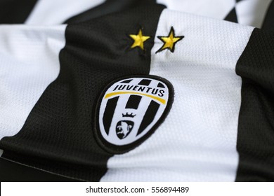 Detail Gambar Club Juventus Nomer 30