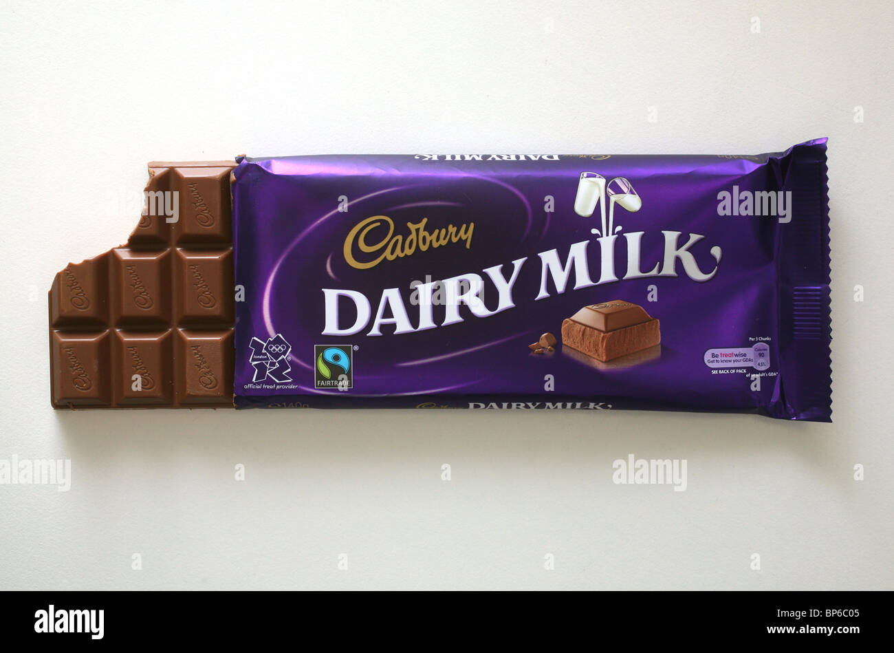 Detail Gambar Coklat Dairy Milk Nomer 35