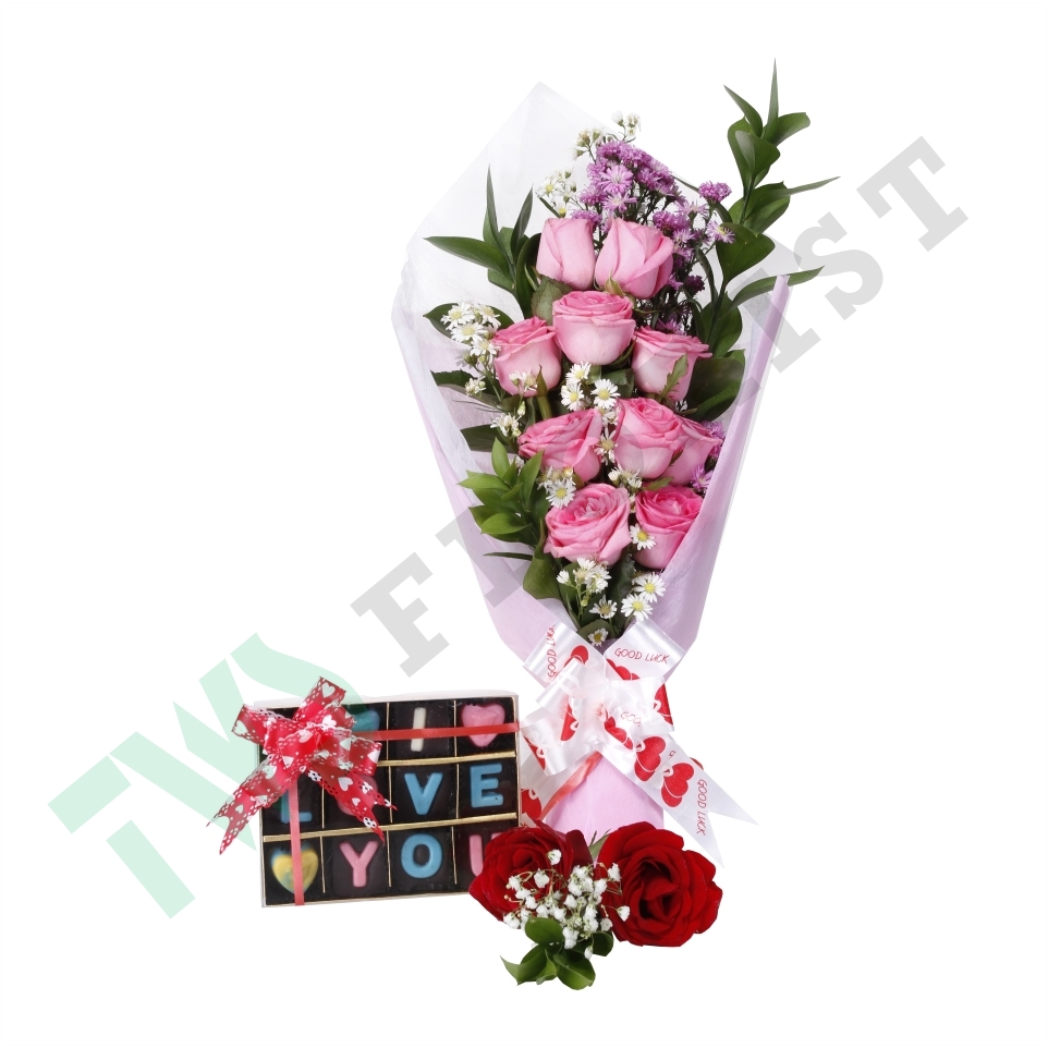 Download Gambar Coklat Dan Bunga Di Hari Valentine Nomer 49