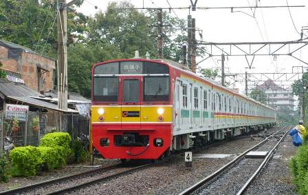 Detail Gambar Commuter Line Nomer 31