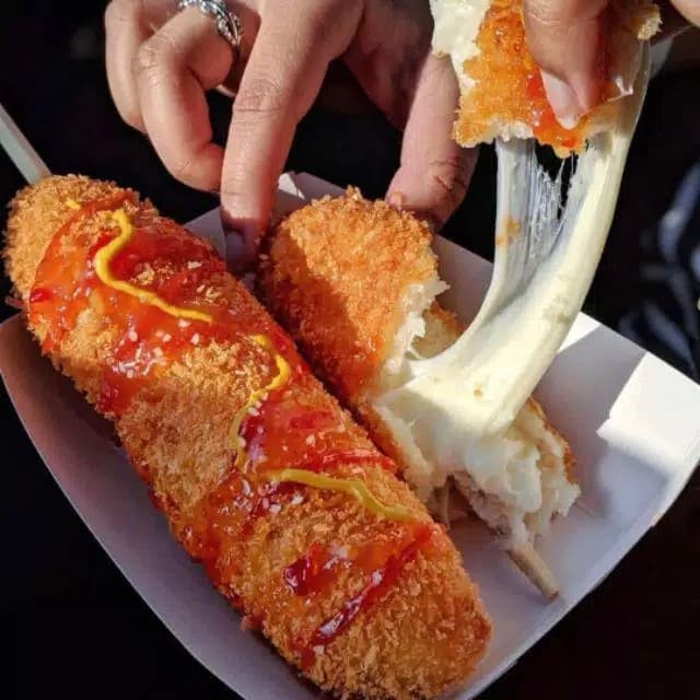 Detail Gambar Corndog Mozarella Nomer 18