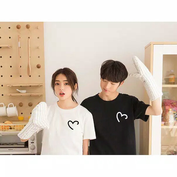 Detail Gambar Couple Gambar Kaos Couple Nomer 20