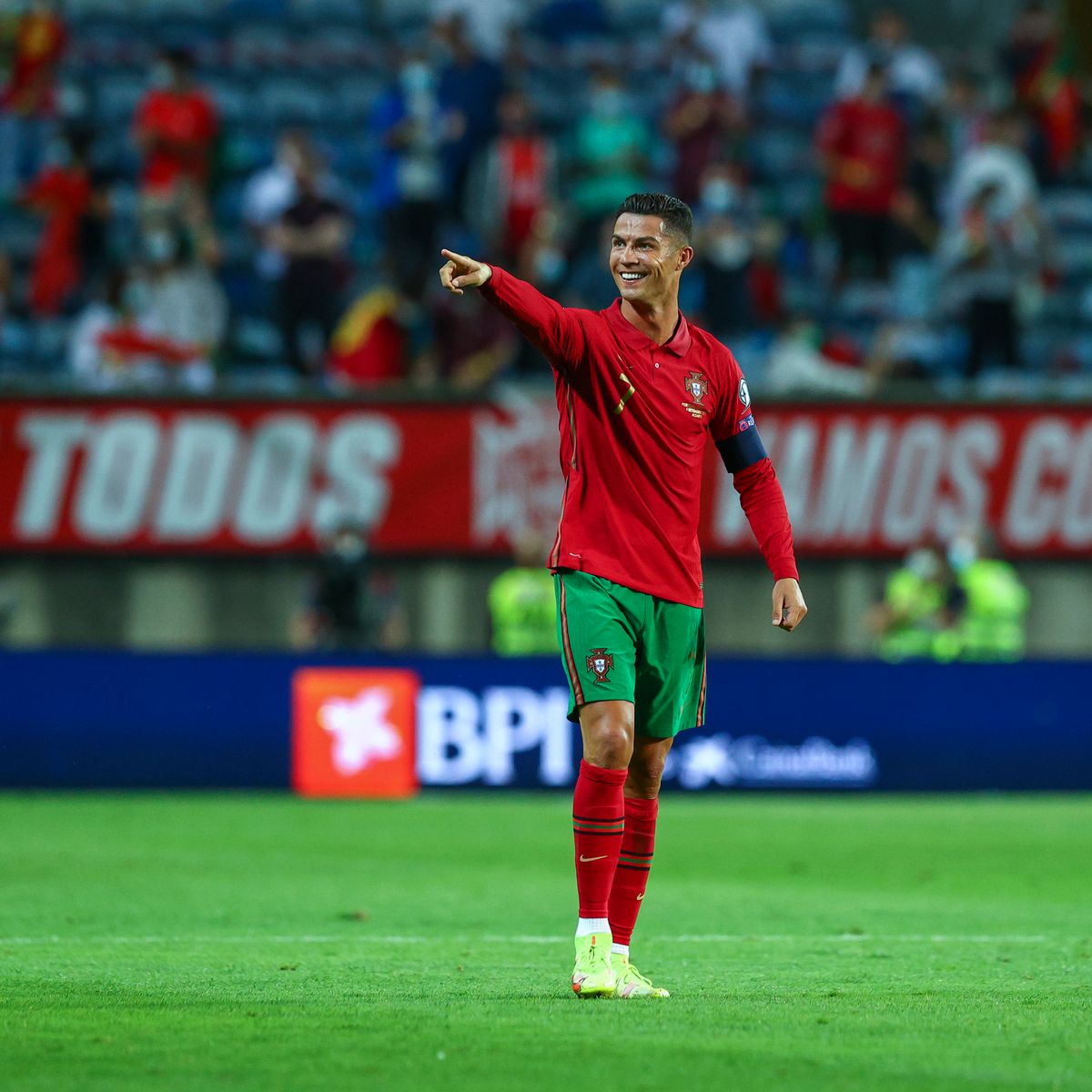 Detail Gambar Cristiano Ronaldo Portugal Nomer 8