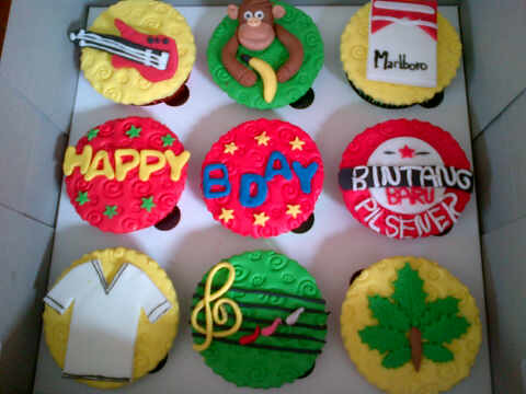 Detail Gambar Cupcake Ulang Tahun Nomer 16