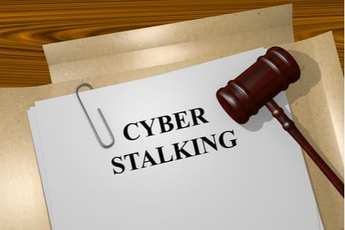 Detail Gambar Cyber Stalking Nomer 47