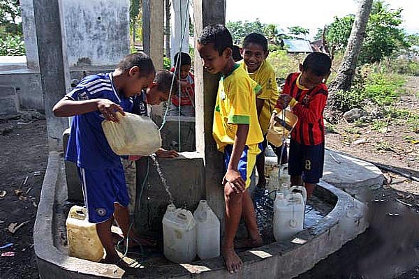 Detail Gambar Daerah Kering Kurang Air Di Ntt Nomer 49