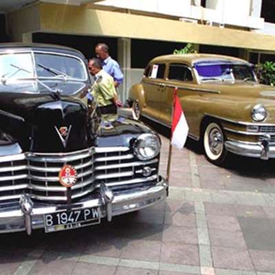 Detail Gambar Daftar Mobil Soekarno Nomer 5