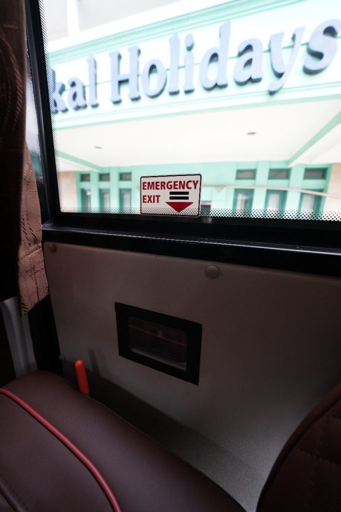 Detail Gambar Dalam Bus Nomer 44