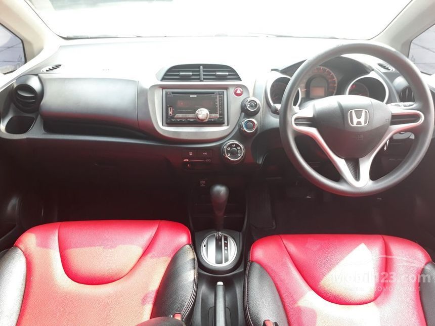 Detail Gambar Dalam Mobil Honda Jazz Nomer 39