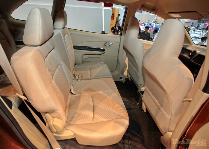 Detail Gambar Dalaman Mobilio Nomer 18