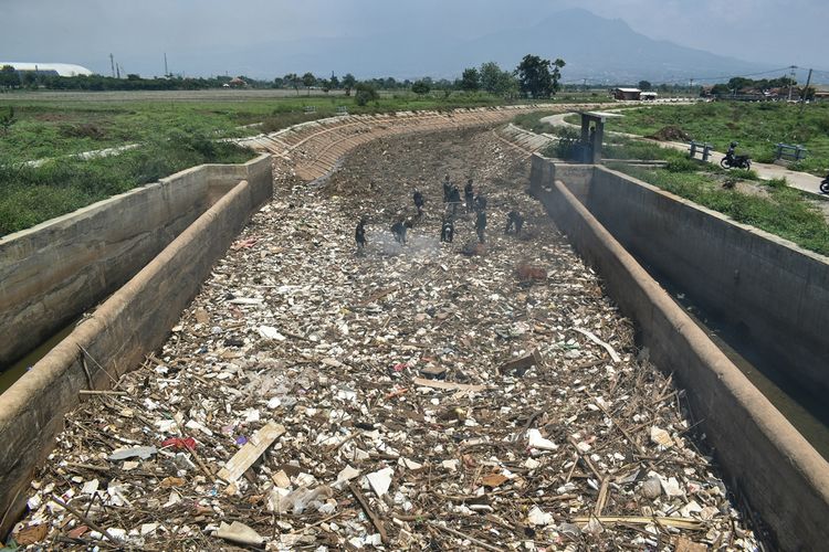 Detail Gambar Dampak Lingkungan Kotor Dan Polusi Sampah Nomer 47