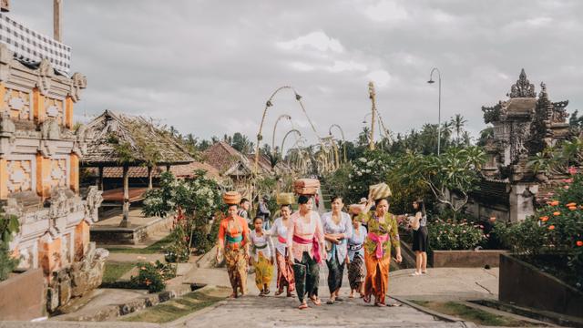 Detail Gambar Dampak Positif Terhadap Industri Pariwisata Nomer 15