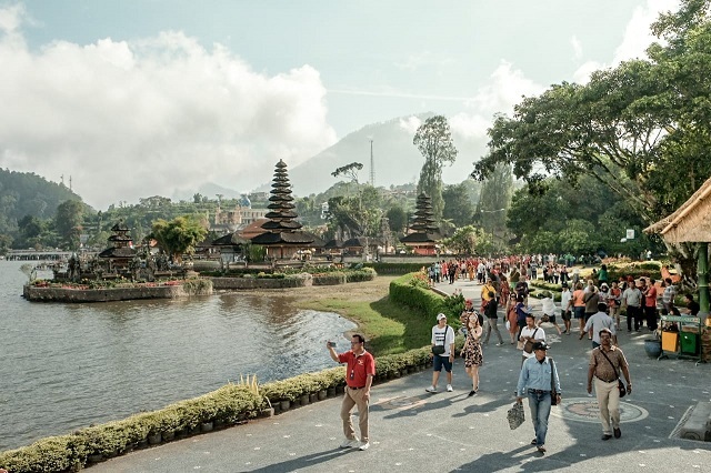 Detail Gambar Dampak Positif Terhadap Industri Pariwisata Nomer 5