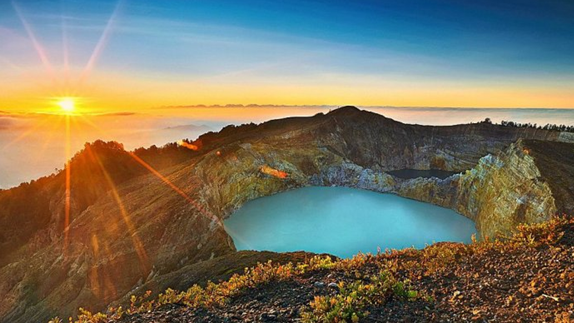 Detail Gambar Danau Kelimutu Di Ntt Nomer 12