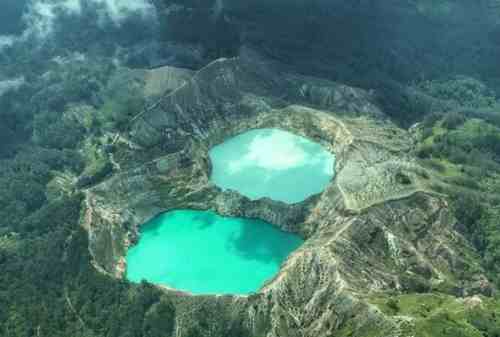 Detail Gambar Danau Kelimutu Di Ntt Nomer 17