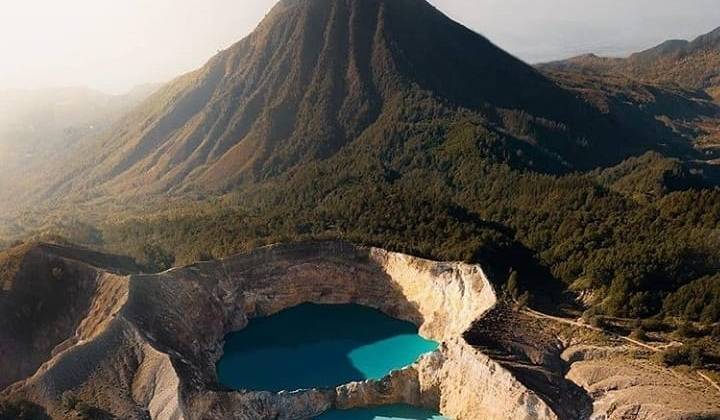 Detail Gambar Danau Kelimutu Di Ntt Nomer 46