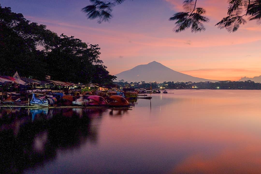 Detail Gambar Danau Situ Bagendit Nomer 24