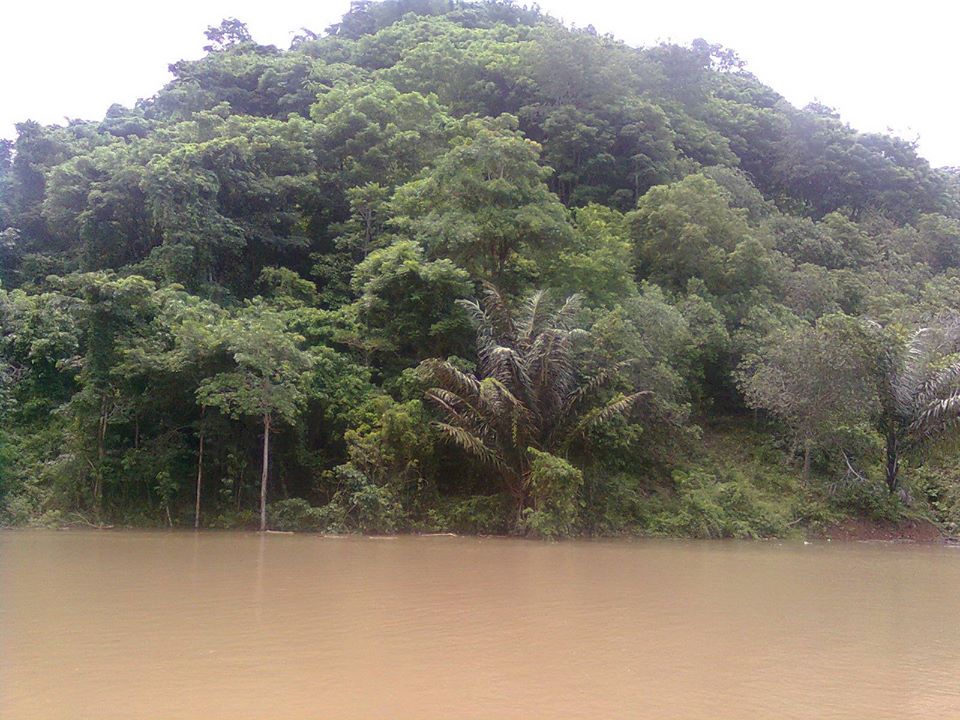 Detail Gambar Danau Yang Tak Terjamah Oleh Hujan Nomer 21