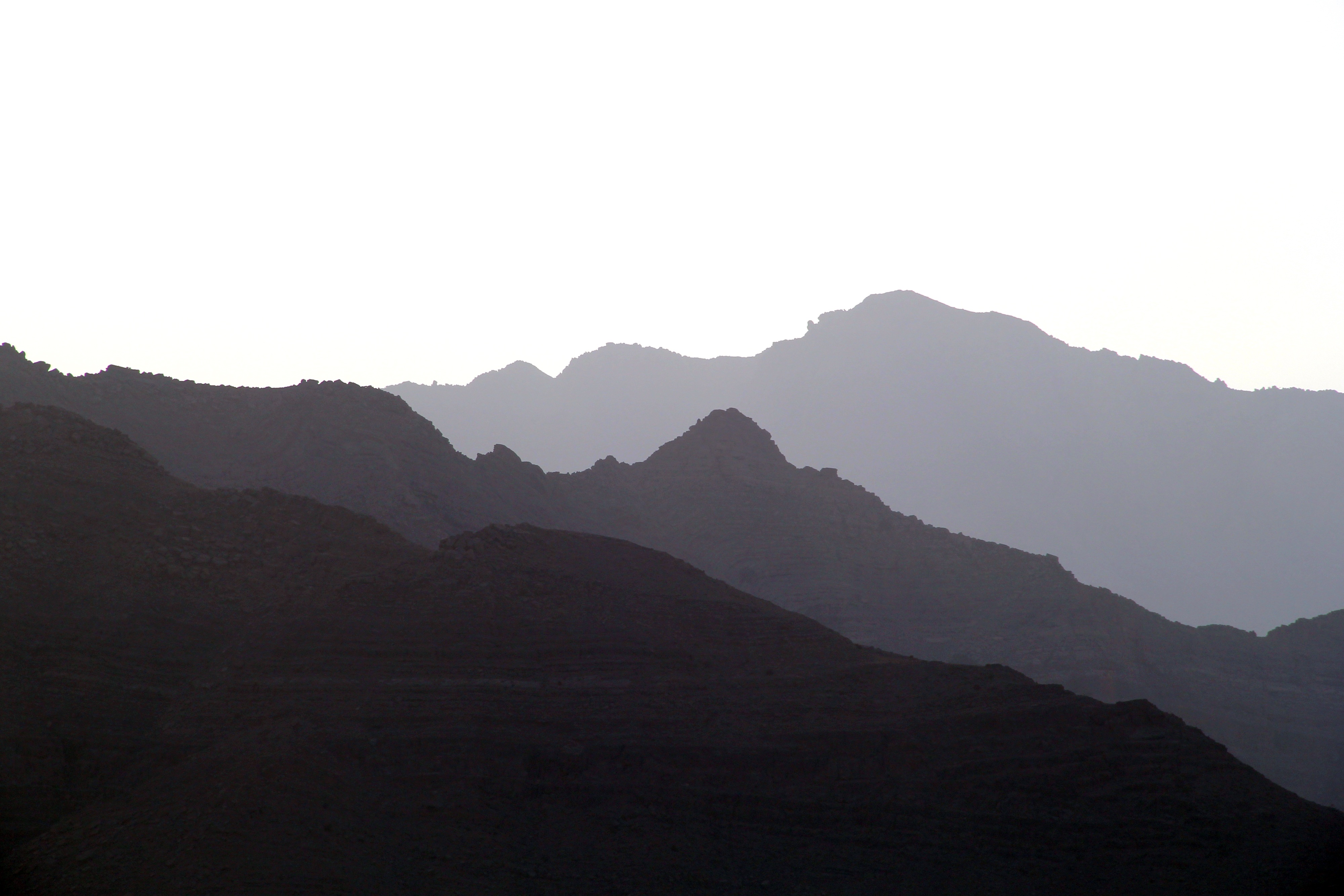 Detail Gambar Daratan Puncak Pegunungan Nomer 10