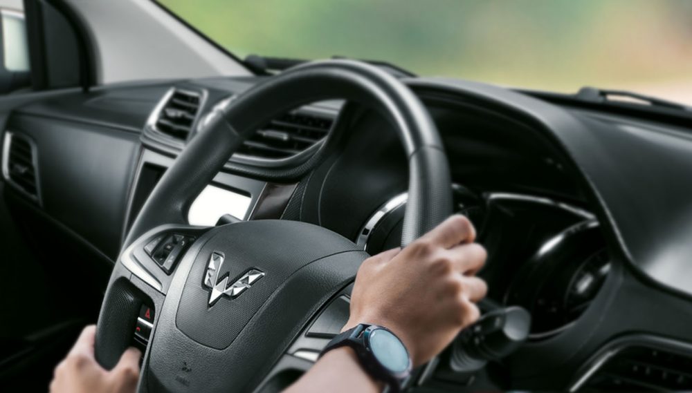 Detail Gambar Dashboard Mobil Nomer 6