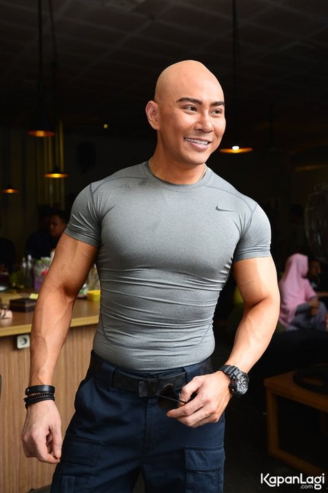 Detail Gambar Deddy Corbuzier Nomer 25