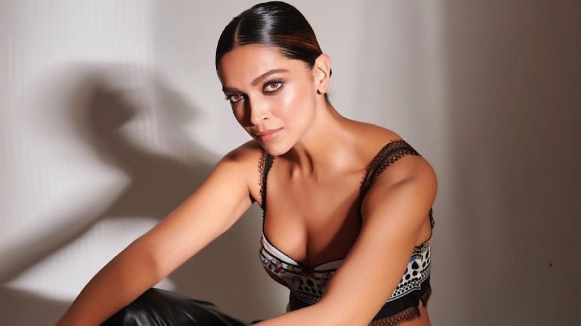 Detail Gambar Deepika Padukone Nomer 52