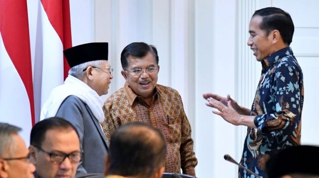 Detail Gambar Deklarasi Jokowi Kh Maruf Amin Nomer 46