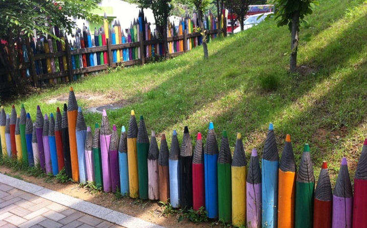 Detail Gambar Dekorasi Taman Sekolah Gambar Pagar Taman Depan Kelas Nomer 32