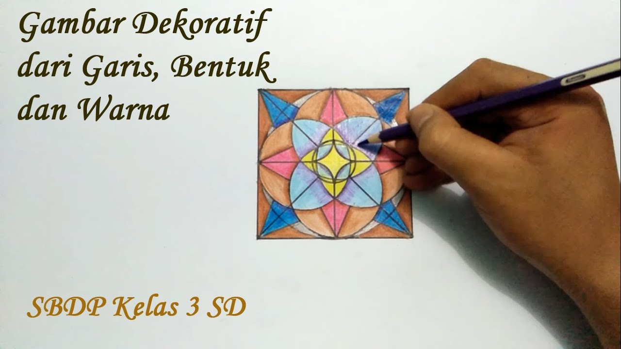 Detail Gambar Dekoratif Bentuk Bunga Dan Daun Termasuk Motif Nomer 29