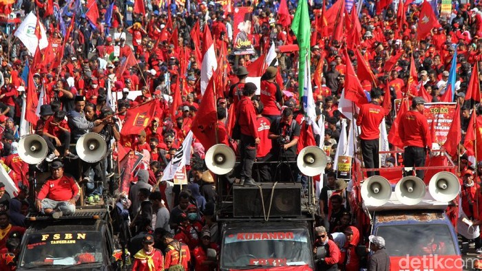 Gambar Demo Hari Buruh - KibrisPDR