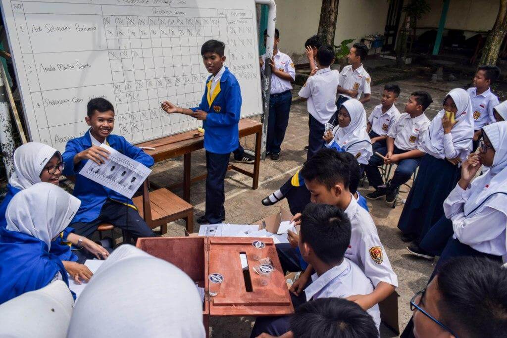 Detail Gambar Demokrasi Di Lingkungan Sekolah Nomer 4