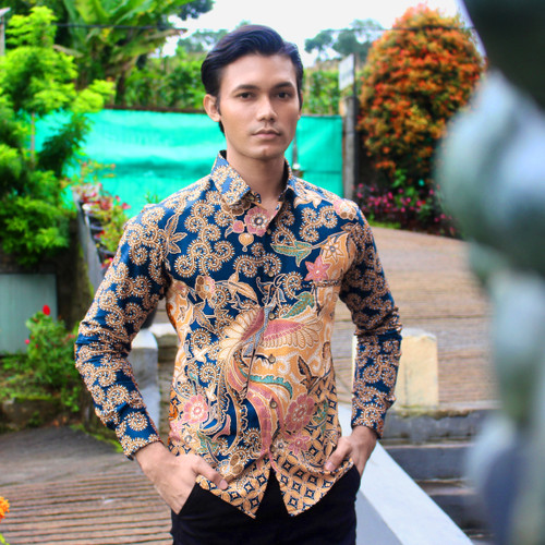 Detail Contoh Baju Batik Pria Nomer 6