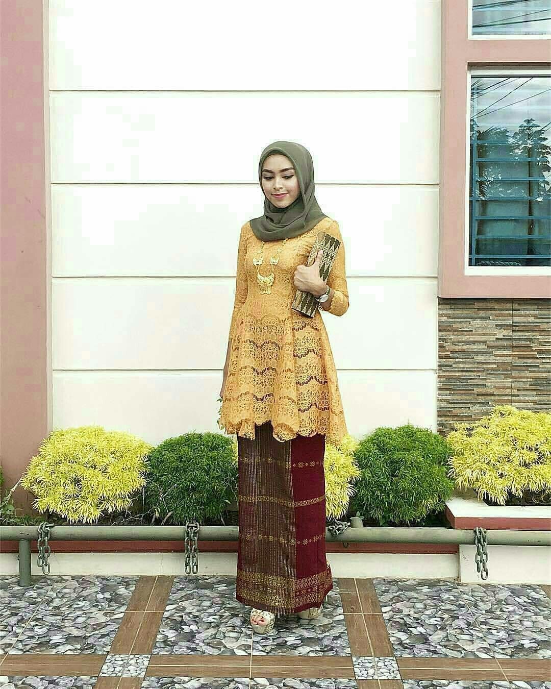 Detail Contoh Baju Kebaya Brokat Nomer 15