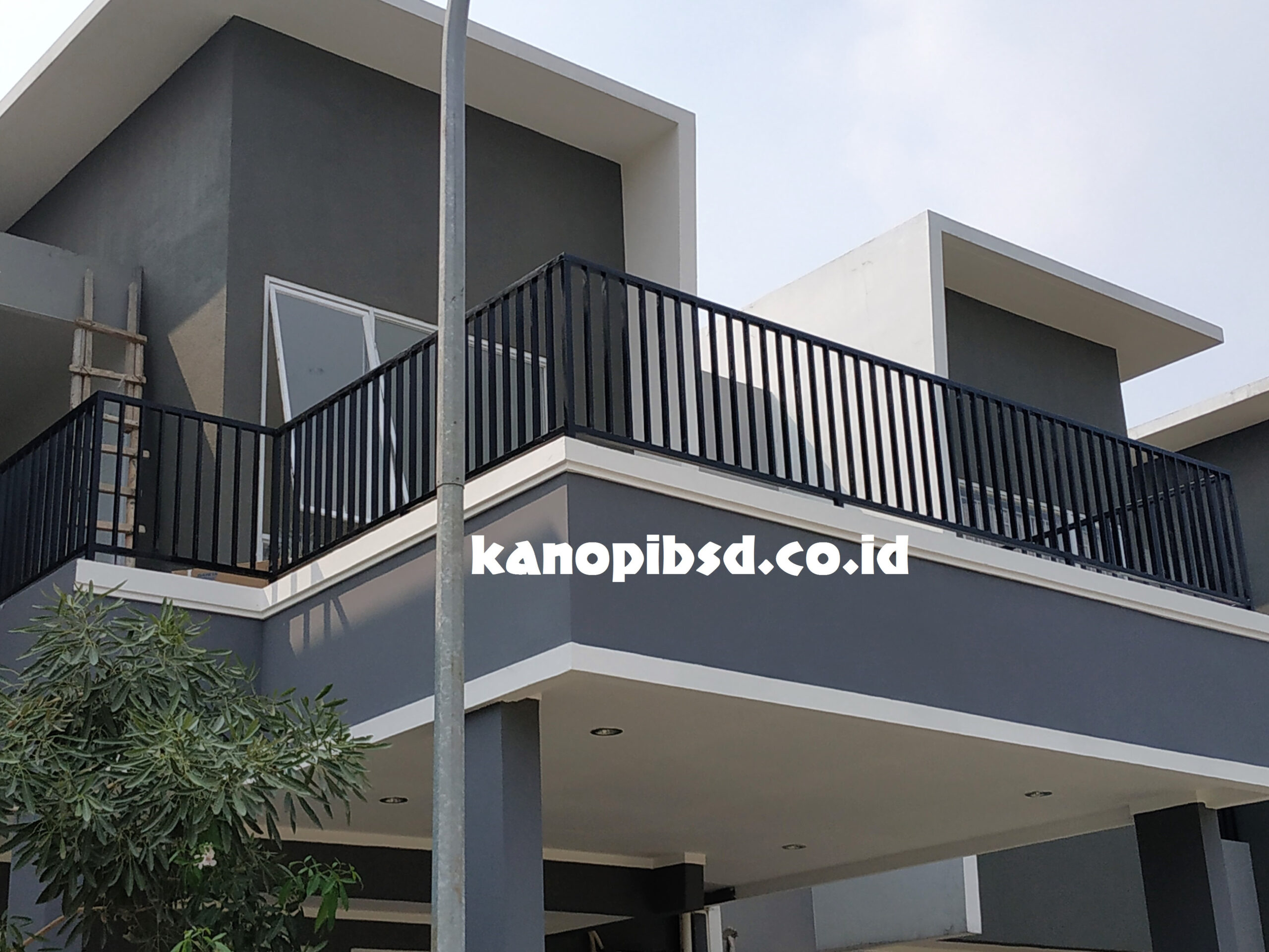 Detail Contoh Balkon Rumah Nomer 26