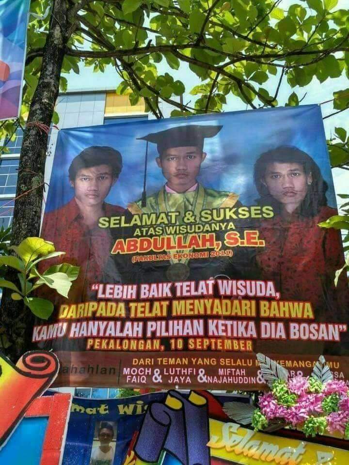 Detail Contoh Banner Ucapan Selamat Wisuda Nomer 5