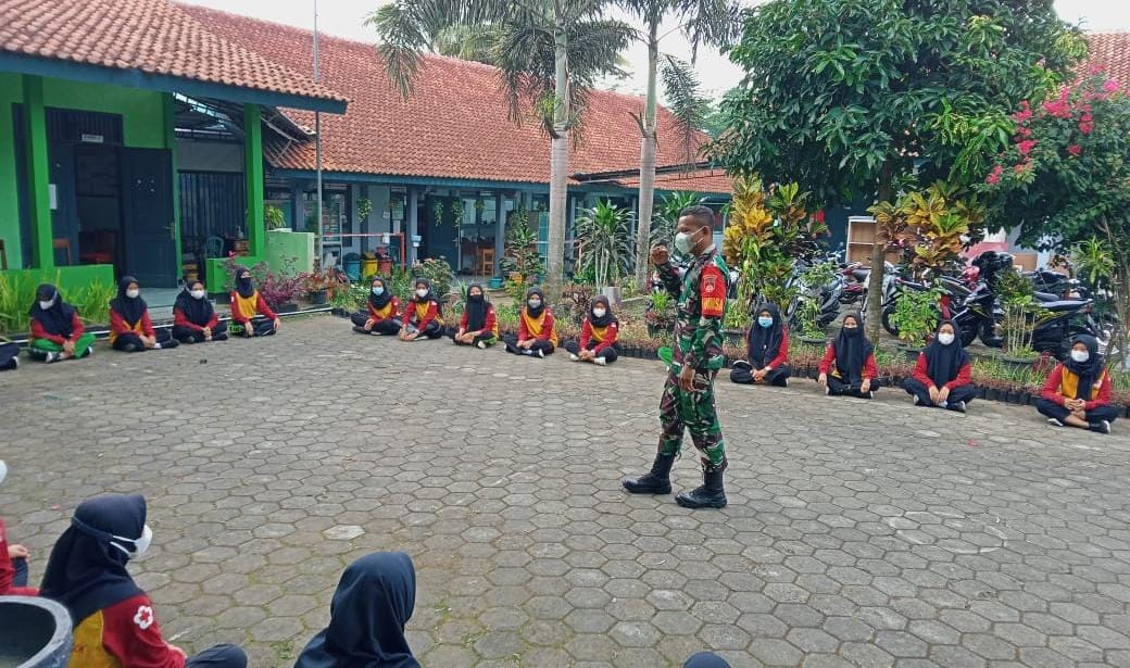 Detail Contoh Bela Negara Di Sekolah Nomer 26