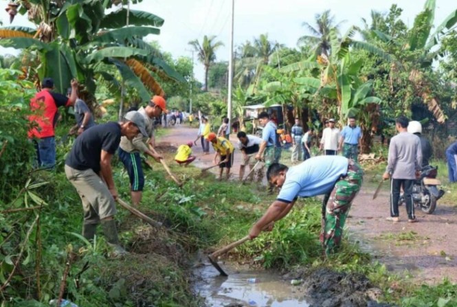 Detail Contoh Bentuk Bentuk Kerja Bakti Di Lingkungan Rumah Nomer 22