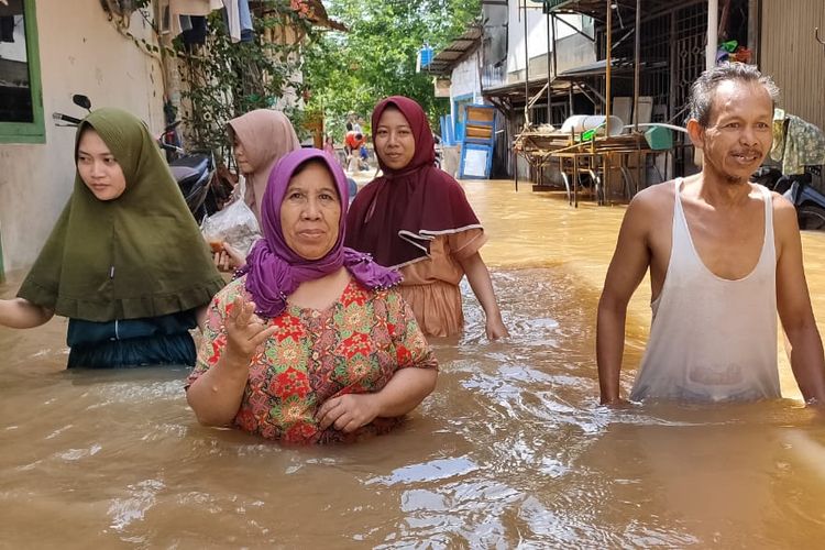 Detail Contoh Berita Banjir Nomer 51