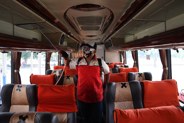 Detail Gambar Di Dalam Bus Nomer 28