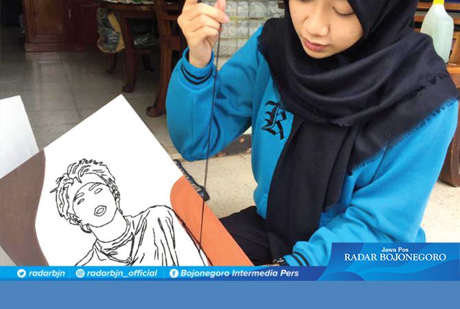 Detail Gambar Di Media Kanvas Nomer 43