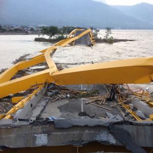Detail Gambar Di Palu Indonesia Selepas Tsunami Nomer 47