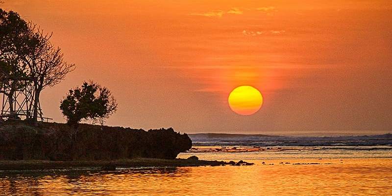 Detail Gambar Di Pantai Sore Harihewan Nomer 51