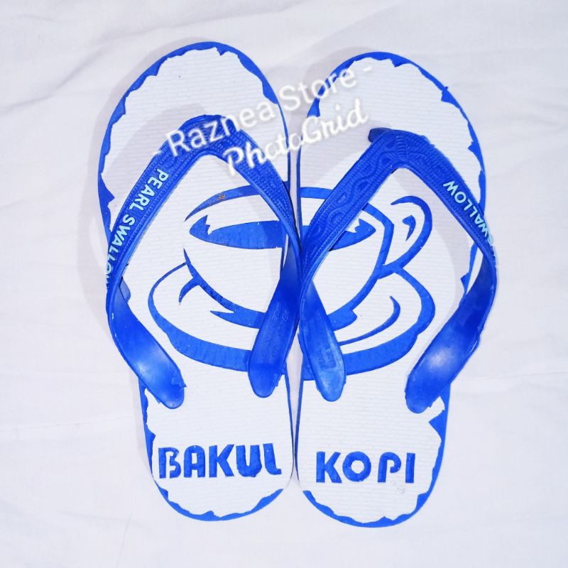 Detail Gambar Di Sandal Nomer 4