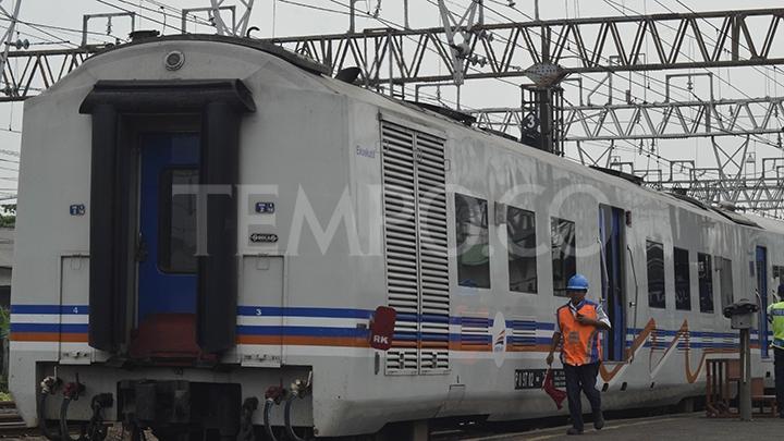 Detail Gambar Didalam Kereta Api Swktu 212 Nomer 20