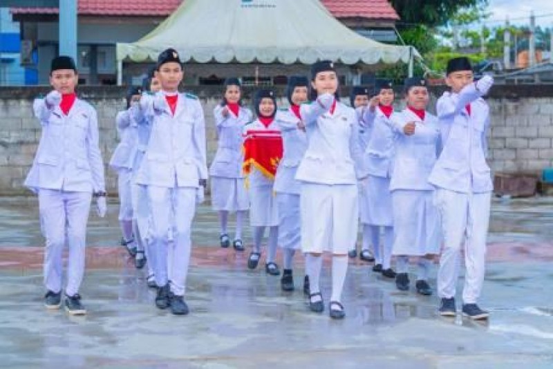 Detail Gambar Disiplin Di Sekolah Nomer 40