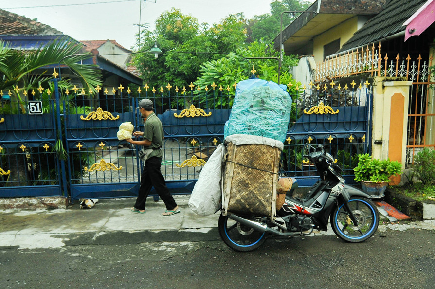 Gambar Distribusi Kerupuk - KibrisPDR