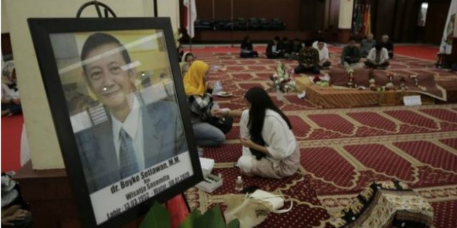 Detail Gambar Dokter Boike Nomer 27
