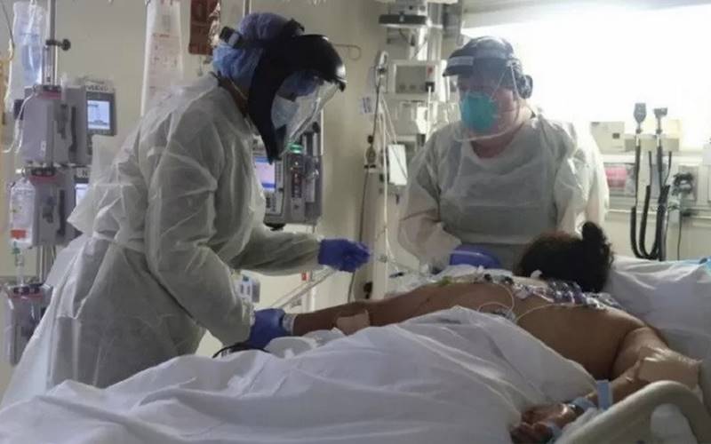 Detail Gambar Dokter Dan Perawat Nomer 45