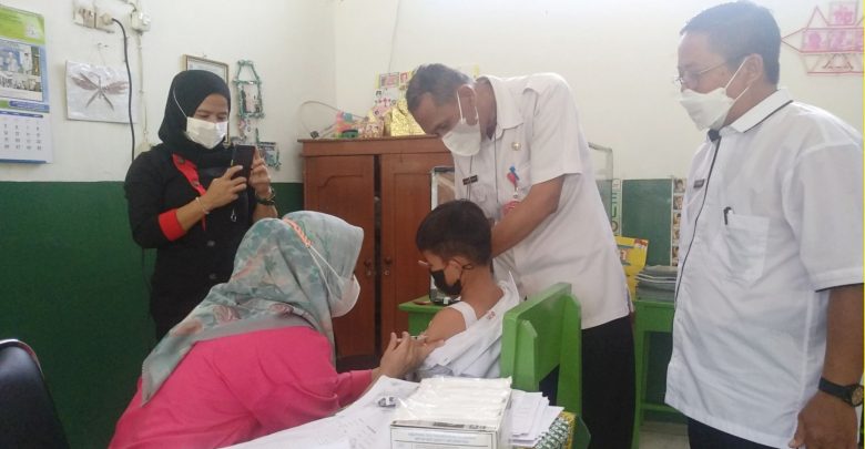 Detail Gambar Dokter Sedang Mengobati Sd Kelqas 4 Nomer 20